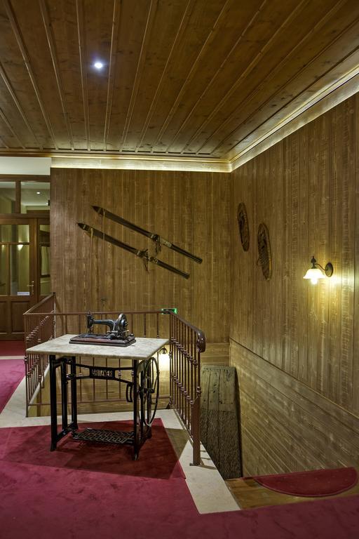 Alpen House Hotel&Suites Arachova Buitenkant foto